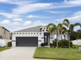 988 Corbin Circle SW, Palm Bay, FL 32908
