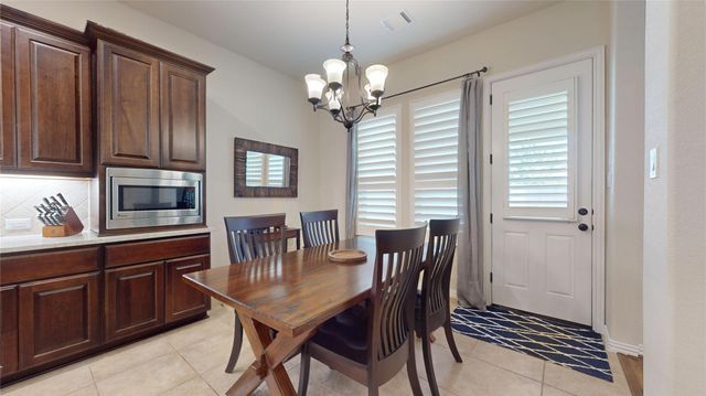 16826 E Green Ripple Circle, Cypress, TX 77433