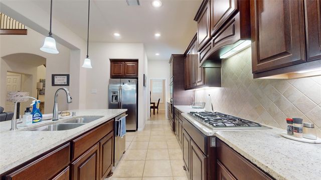 16826 E Green Ripple Circle, Cypress, TX 77433