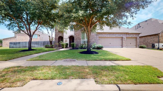 16826 E Green Ripple Circle, Cypress, TX 77433