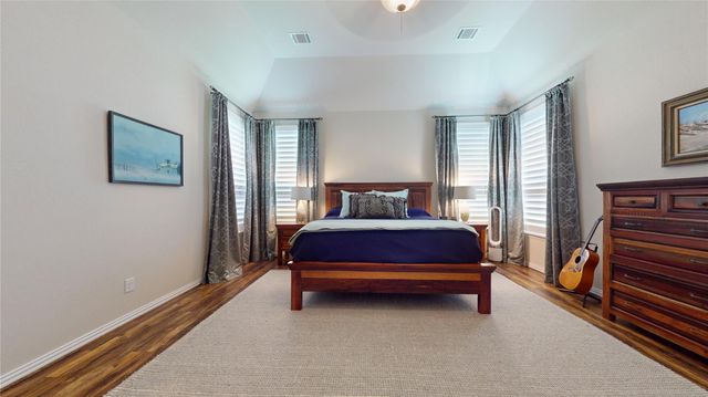 16826 E Green Ripple Circle, Cypress, TX 77433