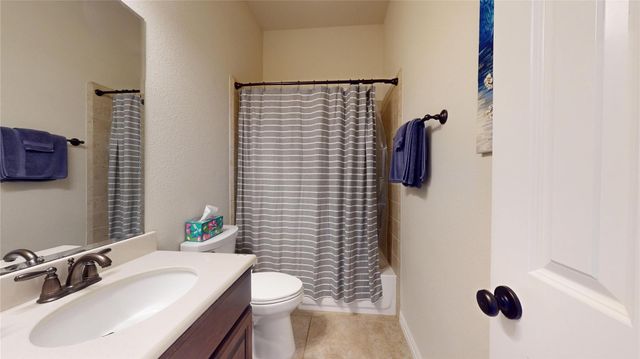 16826 E Green Ripple Circle, Cypress, TX 77433