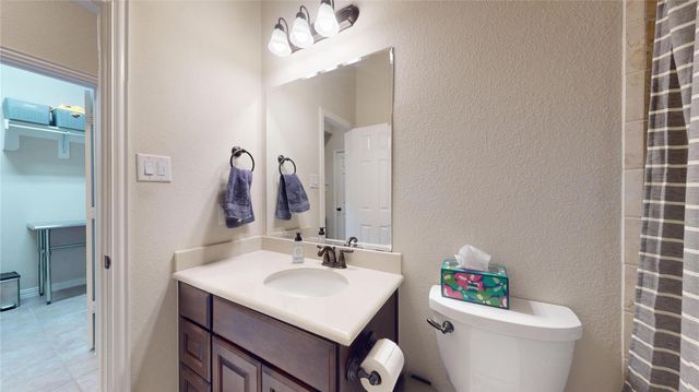 16826 E Green Ripple Circle, Cypress, TX 77433