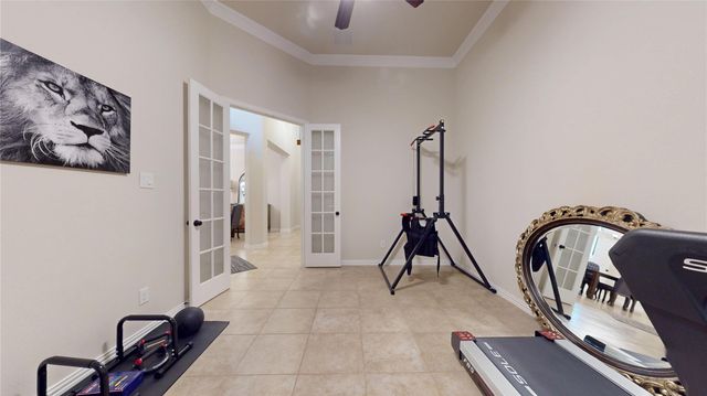 16826 E Green Ripple Circle, Cypress, TX 77433