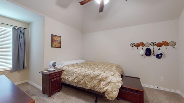 16826 E Green Ripple Circle, Cypress, TX 77433
