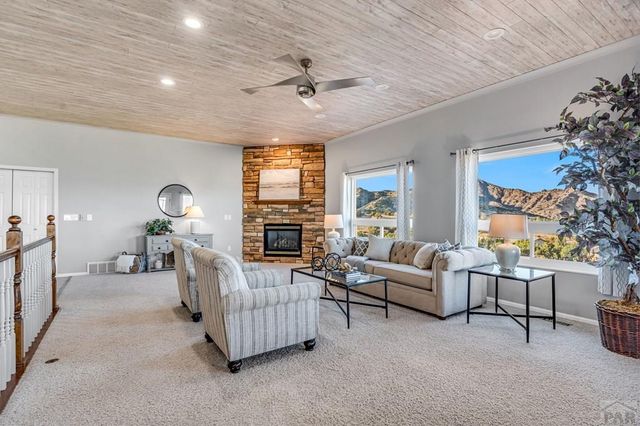 29 Kyndra Court, Canon City, CO 81212