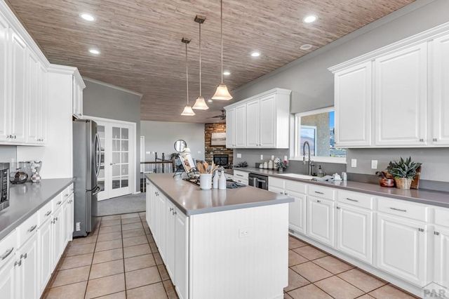 29 Kyndra Court, Canon City, CO 81212