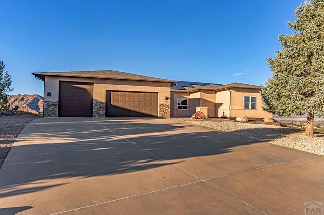 29 Kyndra Court, Canon City, CO 81212