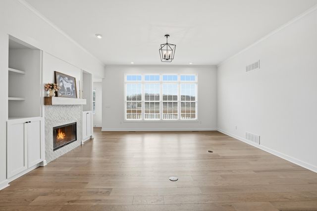 964 Ryan Court, Crown Point, IN 46307