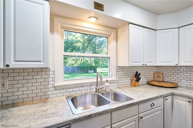 3447 Tennyson Drive, Fairlawn, OH 44333