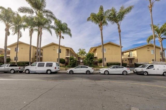 905 E 4th Street 6, National City, CA 91950