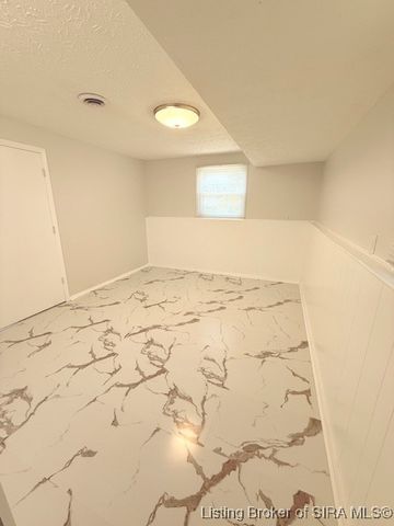 2116 W State Road 56, Scottsburg, IN 47170