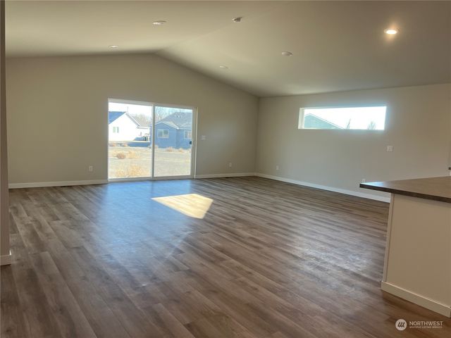 515 W Bufflehead Boulevard, Moses Lake, WA 98837
