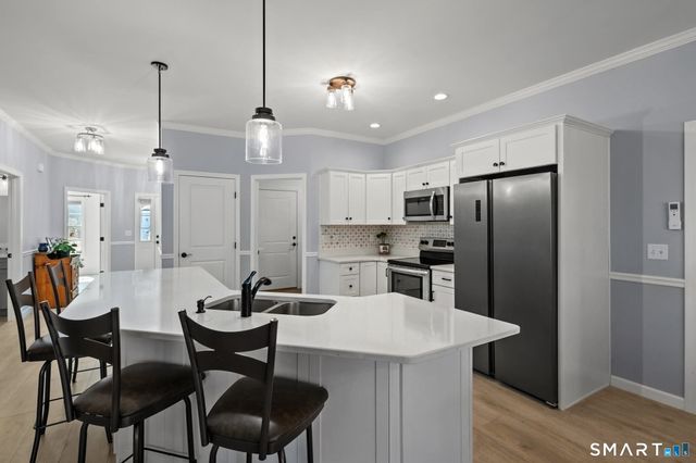 8 Grace Lane 8, Plainfield, CT 06354