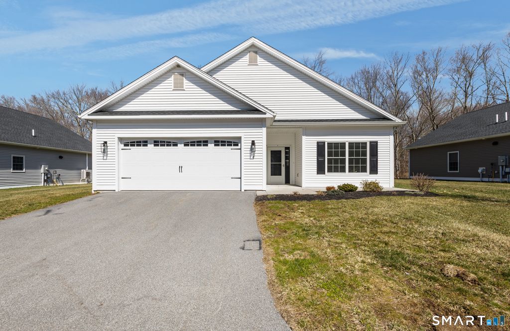 8 Grace Lane 8, Plainfield, CT 06354