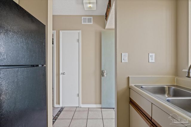 1027 W Beach Blvd 312, Gulf Shores, AL 36542