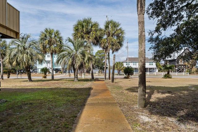 1027 W Beach Blvd 312, Gulf Shores, AL 36542