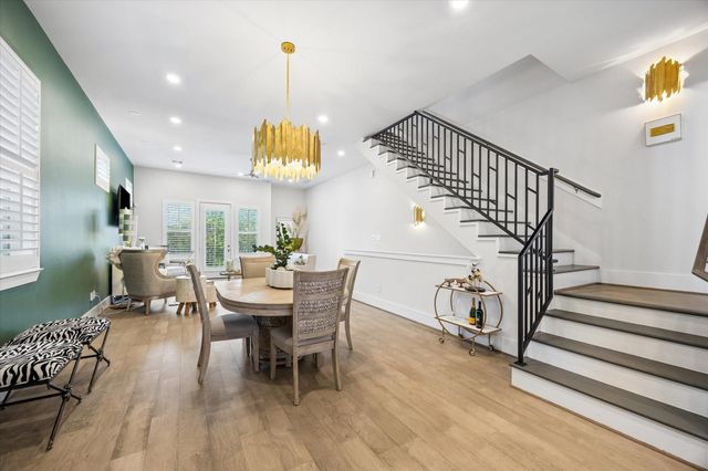 1226 W 21st Street, Houston, TX 77008