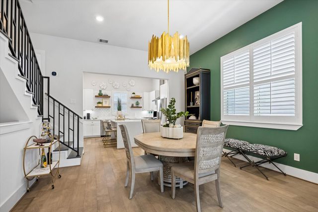 1226 W 21st Street, Houston, TX 77008