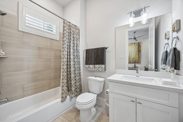 1226 W 21st Street, Houston, TX 77008