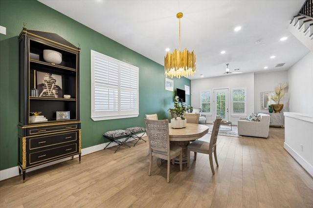 1226 W 21st Street, Houston, TX 77008