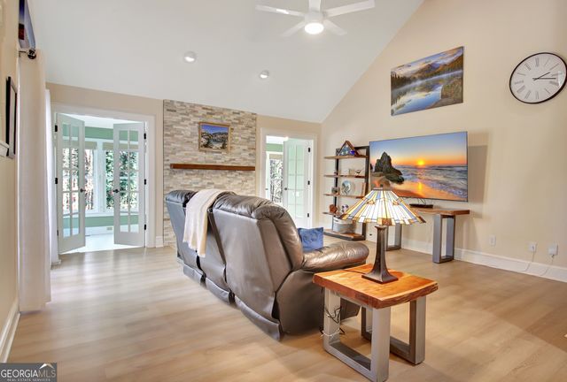 125 Durham Drive, Fayetteville, GA 30214