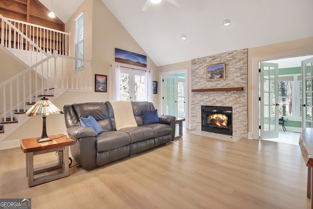 125 Durham Drive, Fayetteville, GA 30214