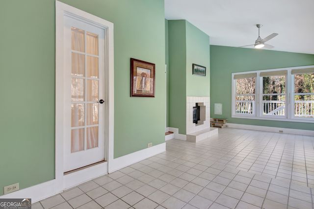 125 Durham Drive, Fayetteville, GA 30214