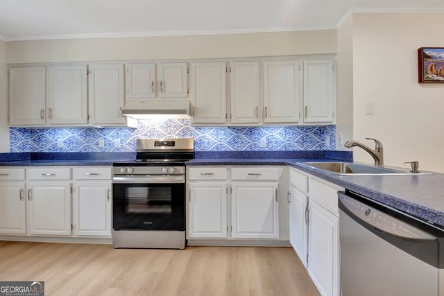 125 Durham Drive, Fayetteville, GA 30214