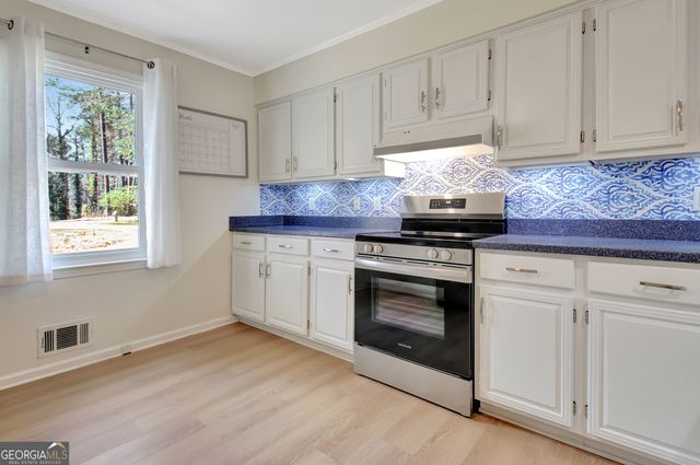 125 Durham Drive, Fayetteville, GA 30214