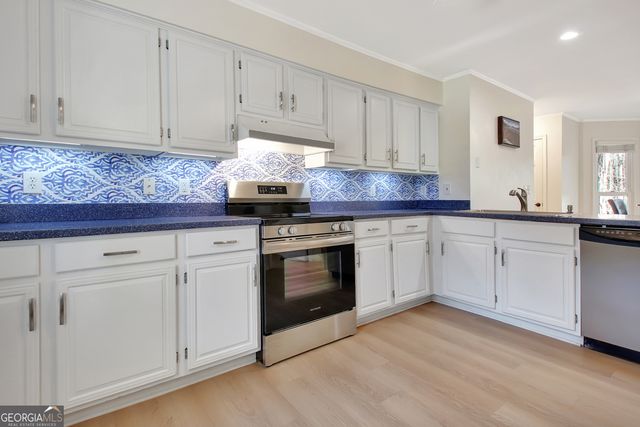 125 Durham Drive, Fayetteville, GA 30214