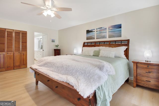 125 Durham Drive, Fayetteville, GA 30214