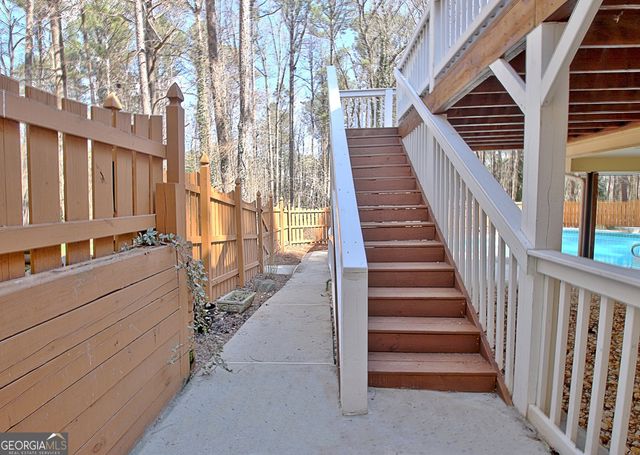 125 Durham Drive, Fayetteville, GA 30214