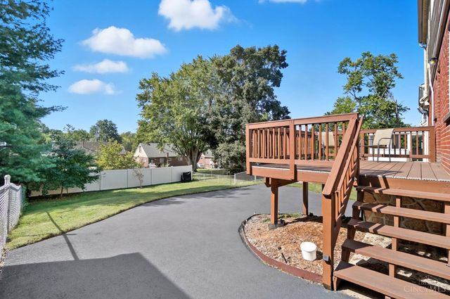 3795 Meadowlark Lane, Fairfax, OH 45227