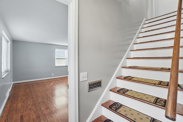 3795 Meadowlark Lane, Fairfax, OH 45227