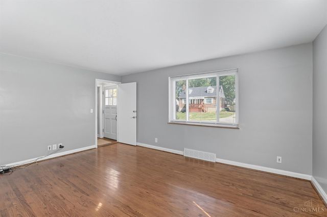 3795 Meadowlark Lane, Fairfax, OH 45227