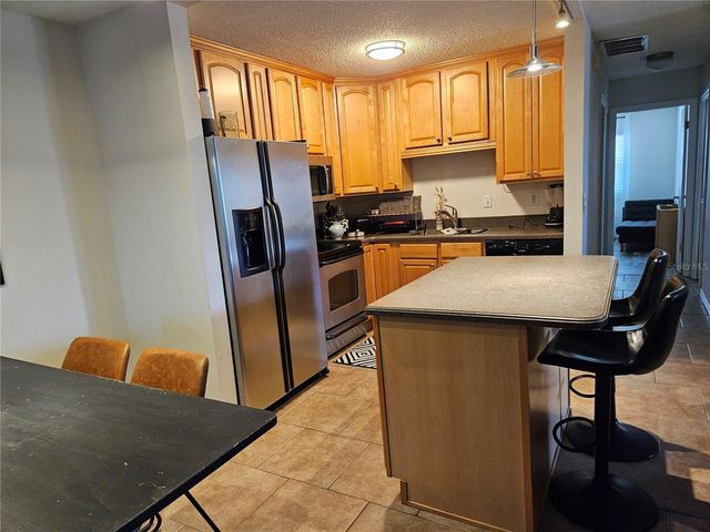 1907 CANTERBURY LANE 2, Sun City Center, FL 33573