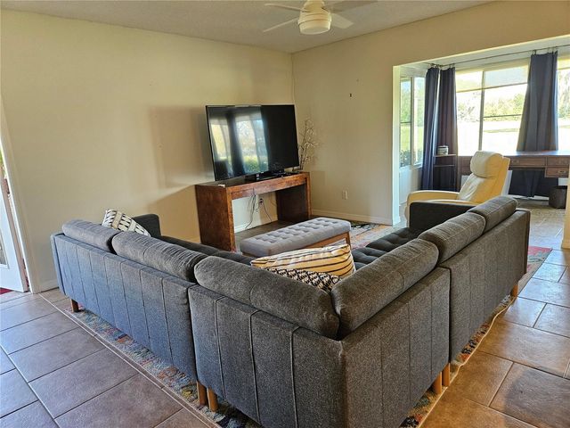 1907 CANTERBURY LANE 2, Sun City Center, FL 33573