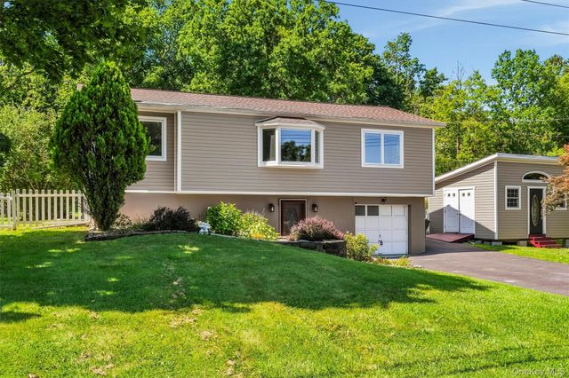 21 Trotting Drive, Chester, NY 10918