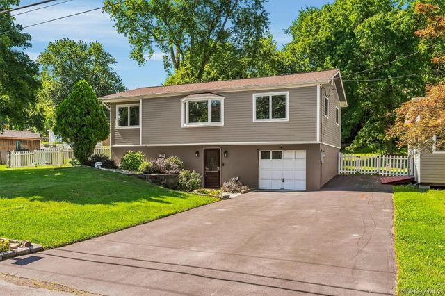 21 Trotting Drive, Chester, NY 10918
