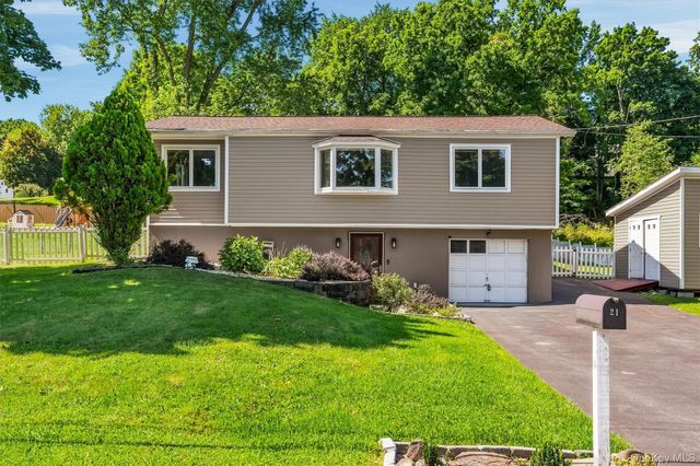 21 Trotting Drive, Chester, NY 10918