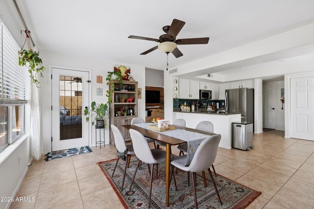 1306 E HELENA Drive, Phoenix, AZ 85022