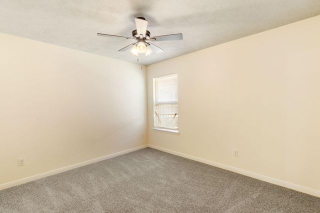 3865 Still Creek Loop, College Station, TX 77845