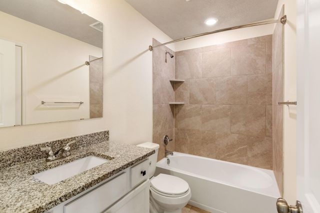3865 Still Creek Loop, College Station, TX 77845