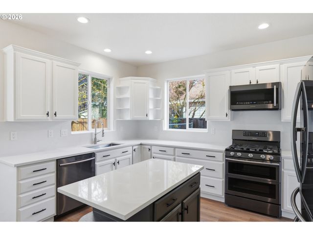 1308 Se 177TH Ave, Vancouver, WA 98683