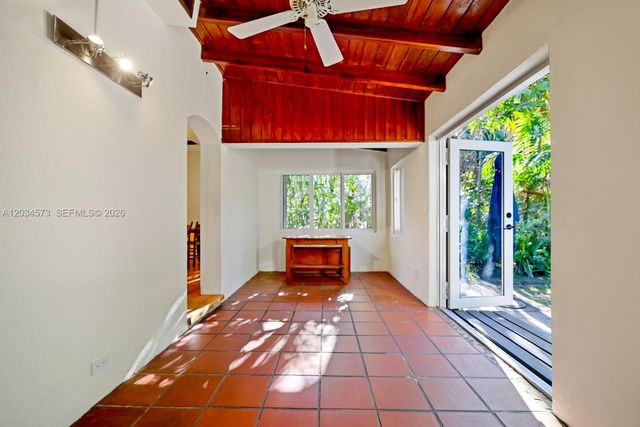 720 NW 75th Street, Miami, FL 33150