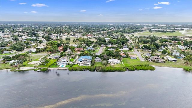 7538 WESTMORELAND DRIVE, Sarasota, FL 34243