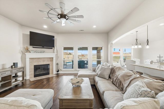 3591 Jaycee Drive, Midlothian, TX 76065