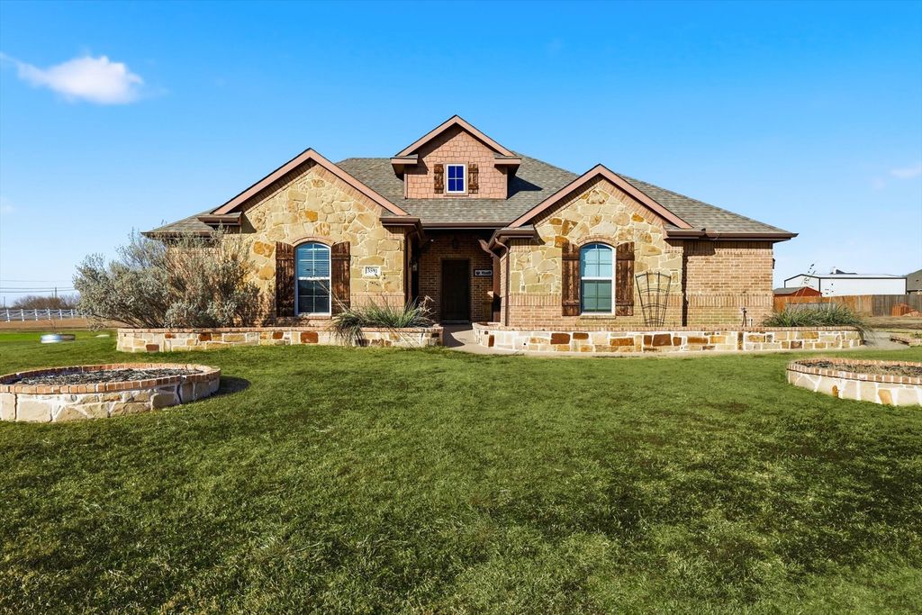 3591 Jaycee Drive, Midlothian, TX 76065