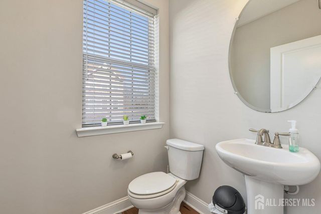 1302 Hights Farm Road N, Monroe, NJ 08831